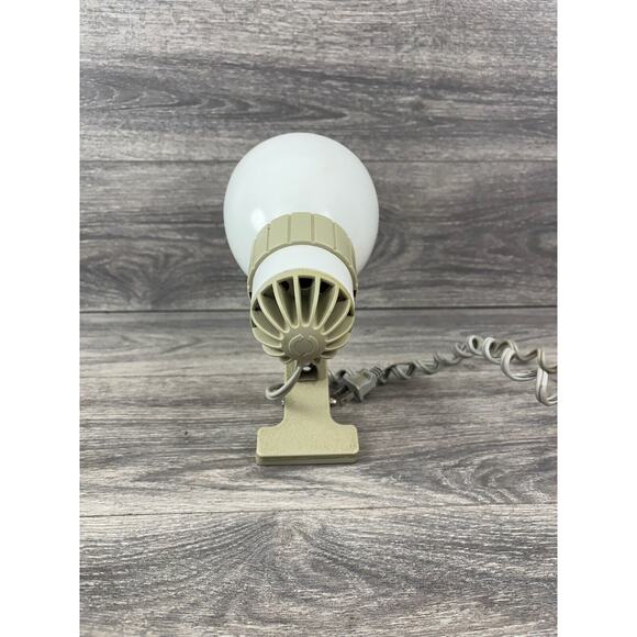 Vintage LEDU Drafting Clamp Desk Lamp White & Cream Clip On - Picture 4 of 7